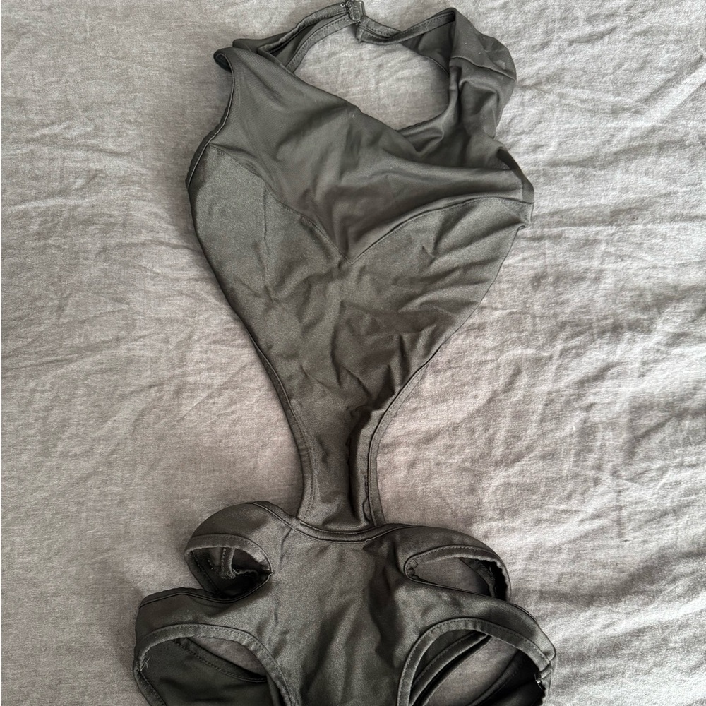 Iheartraves Aries bodysuit